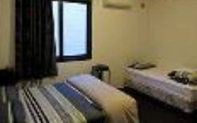 Eagles Nest Backpackers